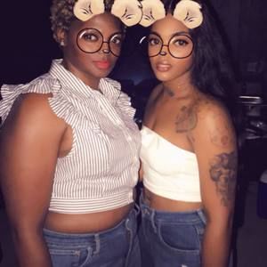 Meet your Posher, Pamela